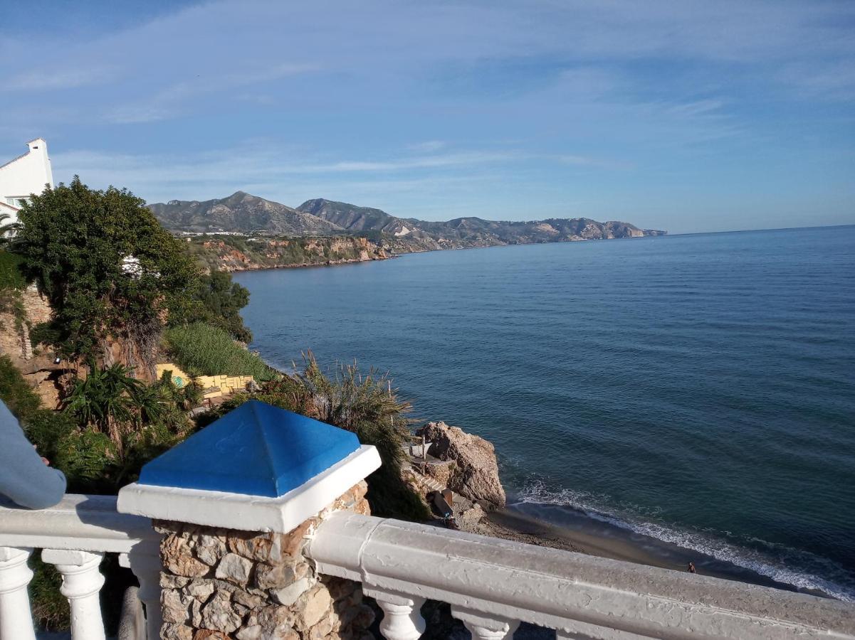 Apartamento Nerja 1ª linea de Playa de Burriana , terraza grande al mar Exterior foto