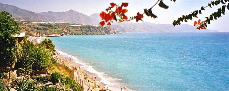 Apartamento Nerja 1ª linea de Playa de Burriana , terraza grande al mar Exterior foto