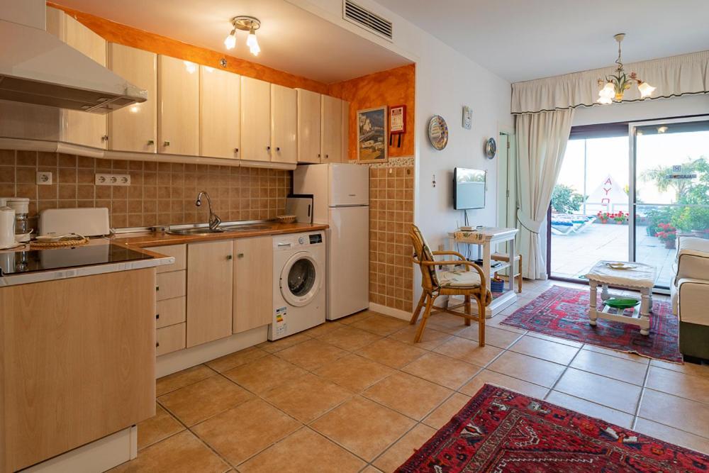 Apartamento Nerja 1ª linea de Playa de Burriana , terraza grande al mar Exterior foto